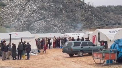 Kırmızıgül’den çağrı: Fitre ve zekatlarınızı depremzedelere gönderin