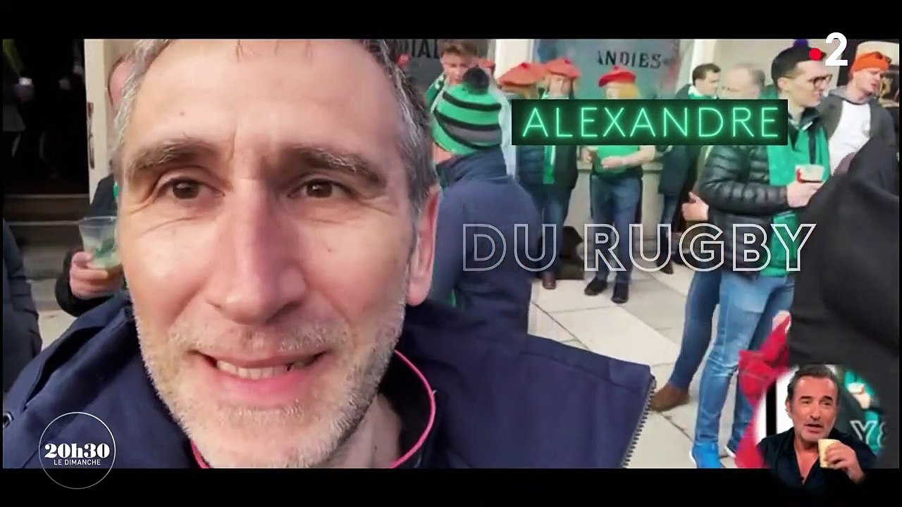 Jean Dujardin a été surpris par le présentateur Laurent Delahousse dans l'émission 20h30 le dimanche