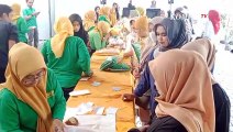 Jelang Hari Nyepi & Ramadan, Warga Berebut Bahan Pangan Murah di Operasi Pasar!