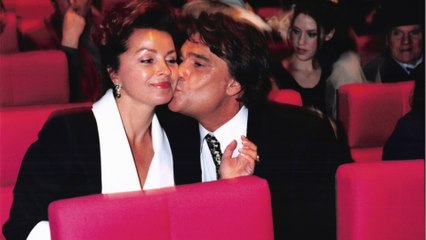 GALA VIDEO - “Pour un regard, il pouvait…“ : Dominique, la veuve de Bernard Tapie sans filtre sur sa jalousie excessive