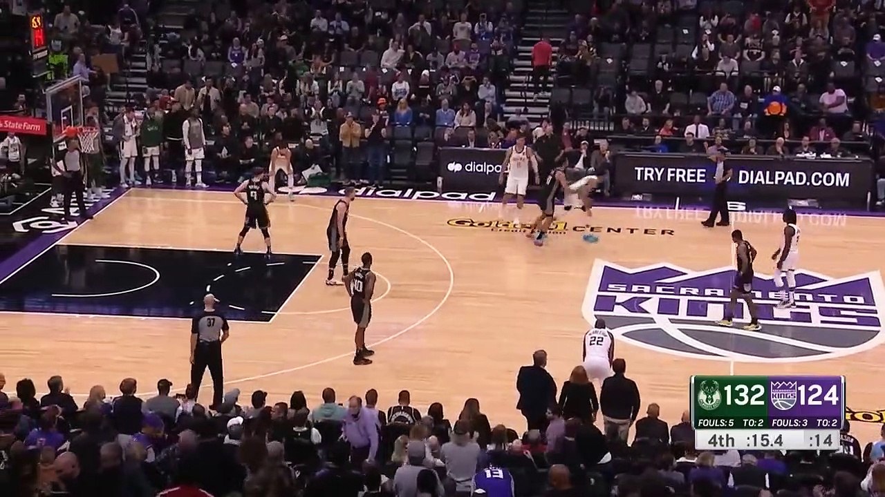 Brook lopez and trey lyles get into massive combat and each get ejected