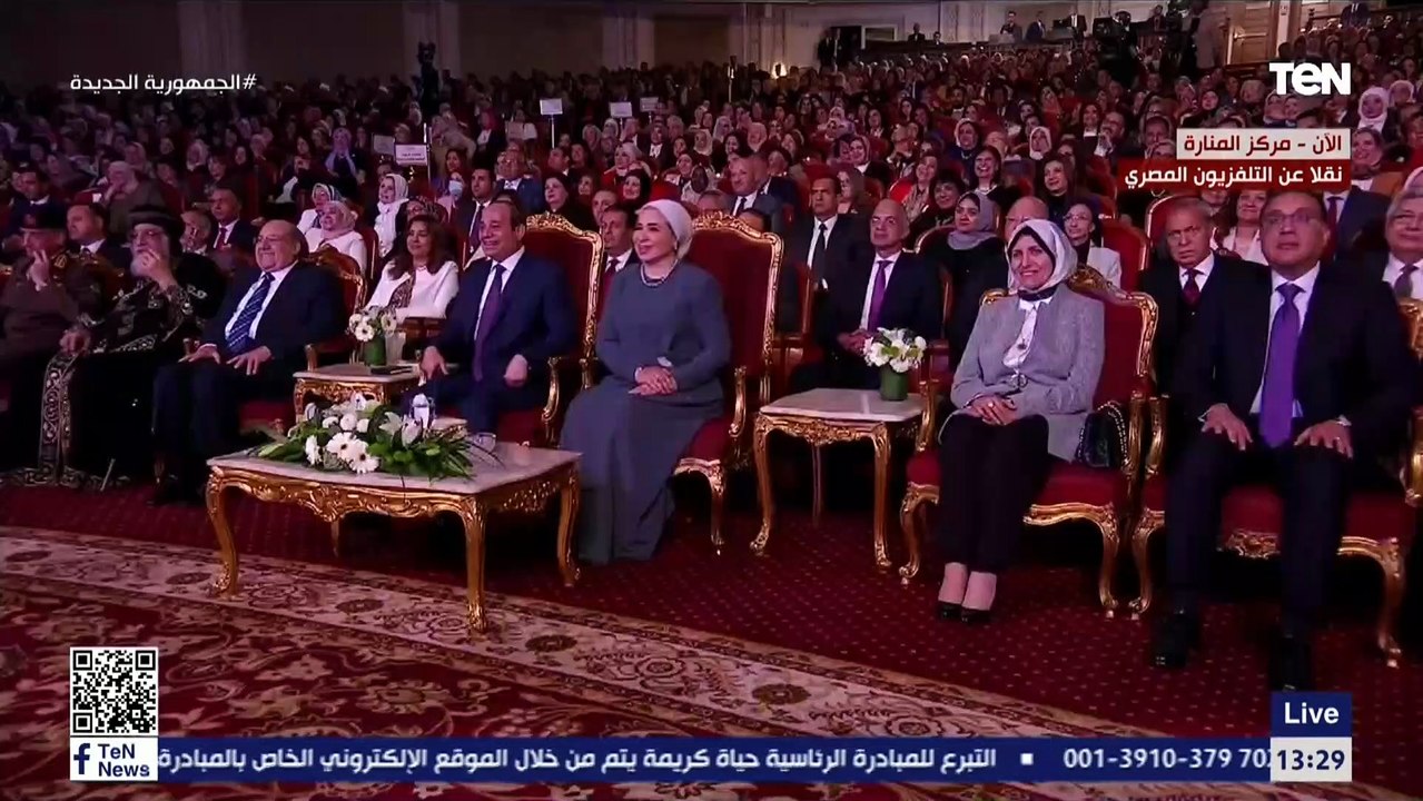 أنا عندي 70 سنة بس قوية ..  شاهد ماذا قال أحمد رافت مذيع الشارع لـ الرئيس السيسي
