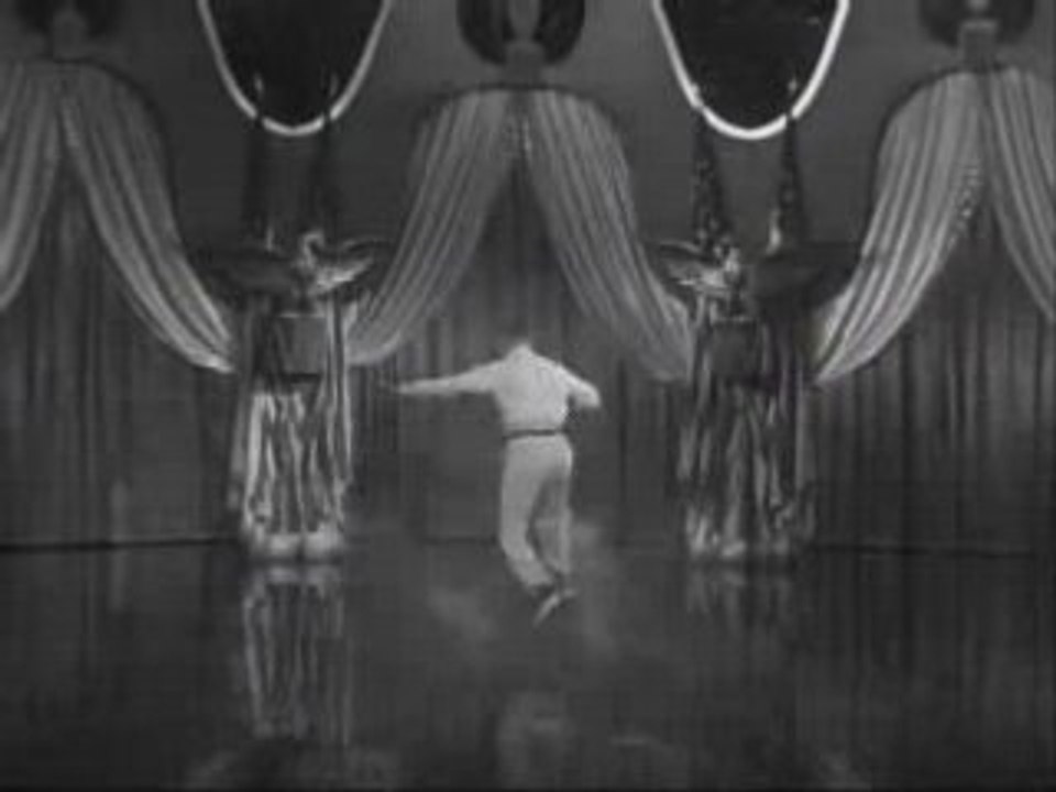 Fred Astaire in Holiday Inn