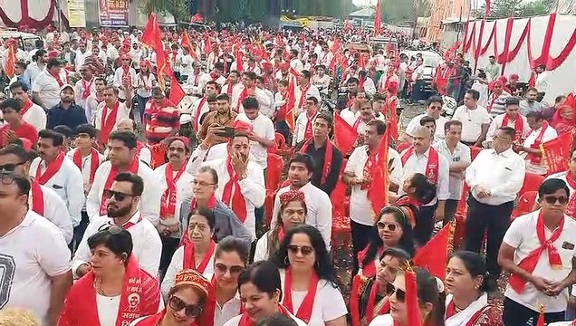 चेटीचंड के उपलक्ष में एकता संदेश वाहन रैली निकाली गई जिसमें समाज के लोग सम्मिलित हुए