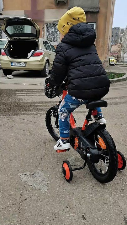 VID_20230315_175415