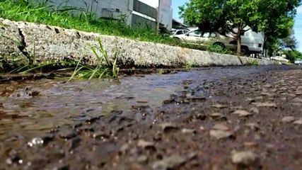 Sanepar trabalha para reparar rompimento no bairro Alto Alegre