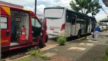 Mulher sofre queda no interior de ônibus do transporte coletivo de Cascavel