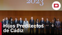 Alejandro Sanz y Lola Flores reciben la distinción de Hijos Predilectos de Cádiz