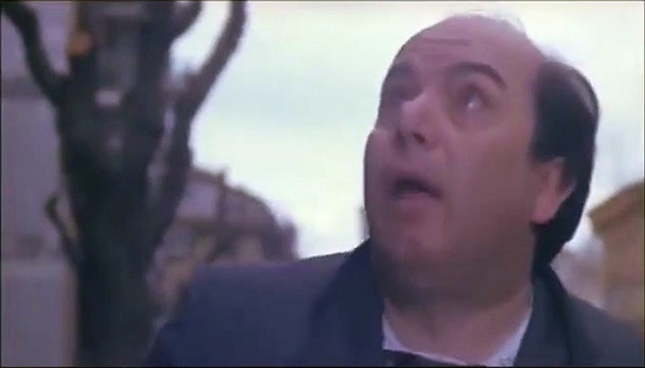 Lino Banfi scene divertenti da ridere Che tritapelle, quando ci deve essere non c'é e quando non ci deve essere Film cult Cornetti alla crema