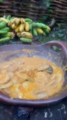 jengkol sama nasi anget nasi se bakul juga abis   Ayo ayo bundah bundah di recook -jengkol -santanBumbu ha...tih - kemiri- tomat- jaheBumbu tumis - serai- laos- daun salam- gula merah- garem- penyedap rasaIni mantul banget si aslik