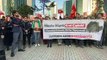 Banka emekçileri, Efe Demir için Yapı Kredi önünde eylem yaptı: 'Hesabını soracağız'