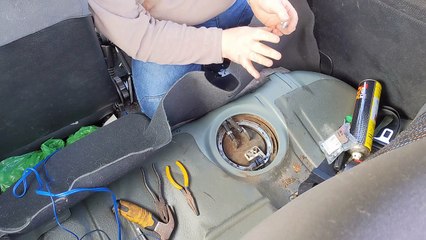 Corsa B Will it run? Part 4