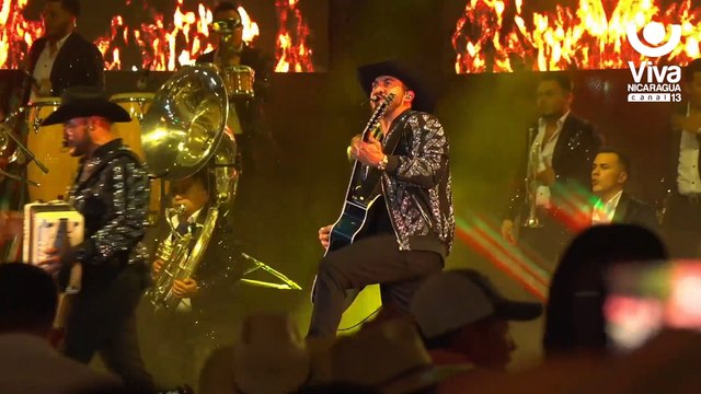 Calibre 50 con mueve con A la antigüita y Siempre te voy a querer a las familias nicaragüenses