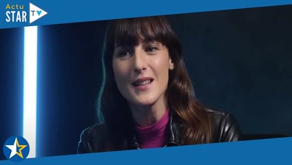 "Un moment d'extrême gênance" : Juliette Armanet se remémore un rendez-vous galant qui a tourné cour