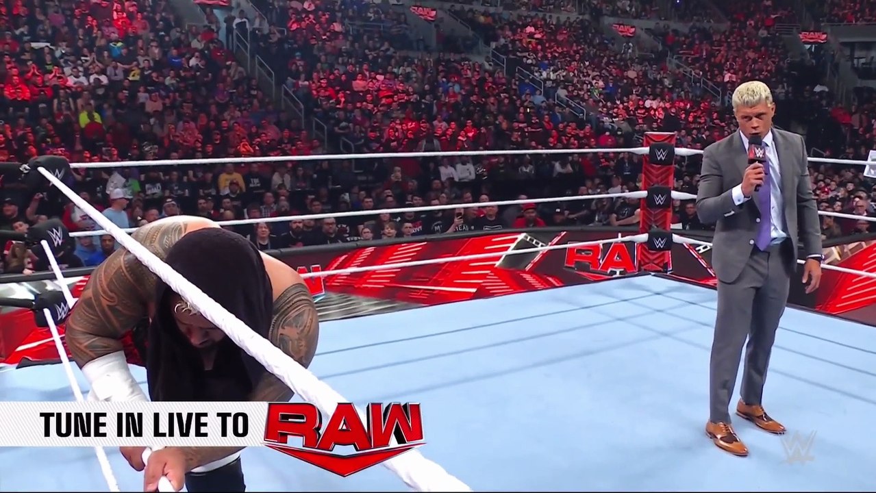 The Tribal Chief @romanreigns holds @solosikoa back from Cody Rhodes.#wweraw Hashtags #mondaynightraw #raw...eignswwe #theone #acknowledgehim #tribalchief #headofthetable #thebloodline #bloodline @romanreigns @paulheyman @solosikoa