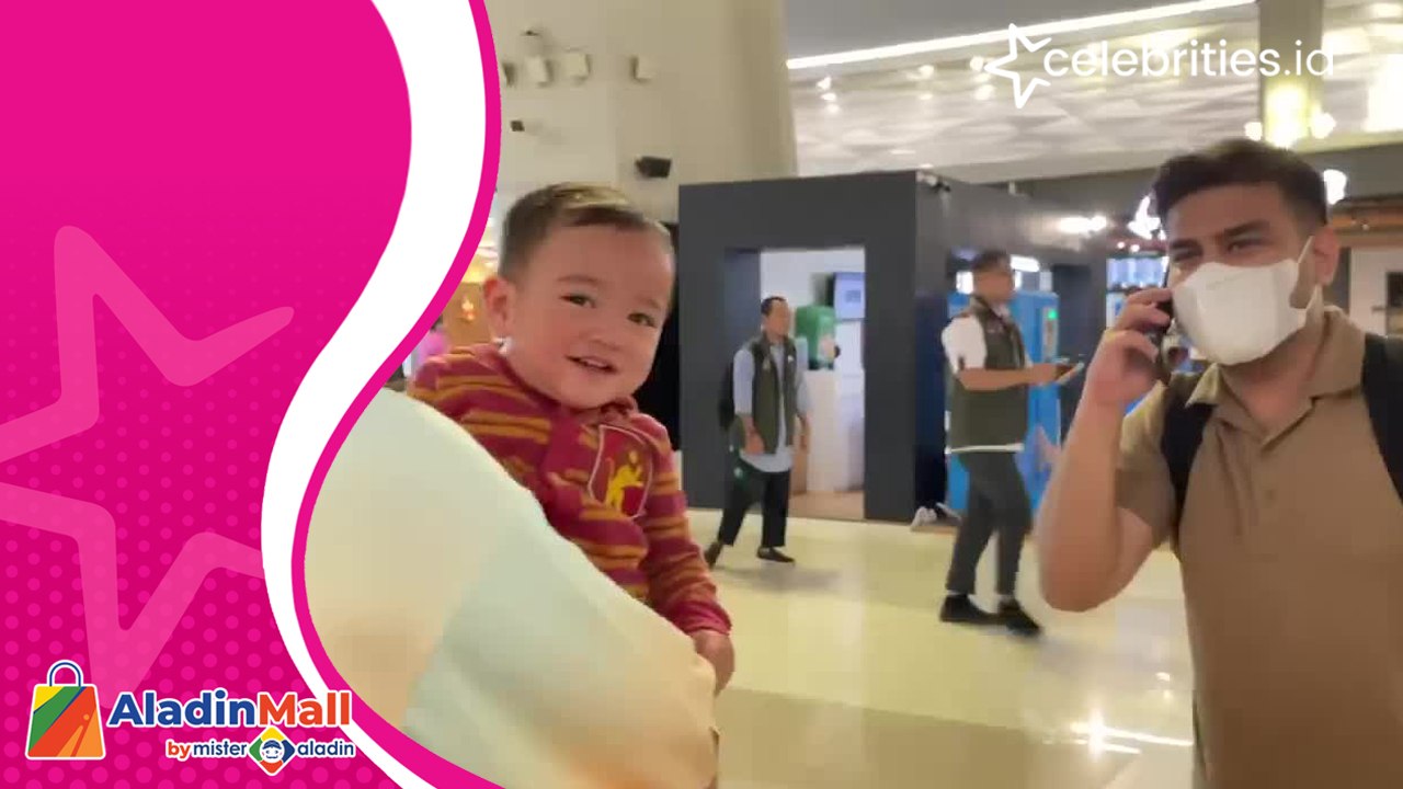 Ekspresi Rayyanza saat Tertawa Menggemaskan, Pandai Menirukan Mimik Orang Dewasa