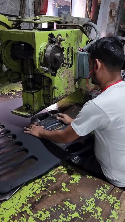 Local Slippers manufacturing processes
