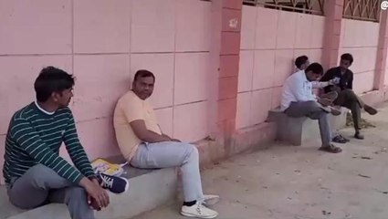 फिरोजाबाद: रेलवे ट्रेक पार करते समय ट्रेन की चपेट में आई महिला, हुई दर्दनाक मौत