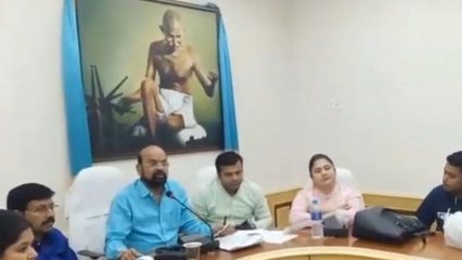 ইংরেজবাজার : ইংরেজবাজার পুরসভায় ১৬৯ কোটি টাকার বাজেট পেশ ,দেখুন ভিডিও