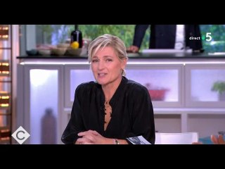 C à vous : Anne-Elisabeth Lemoine évince un chroniqueur, une agression dévoilée sur France 5