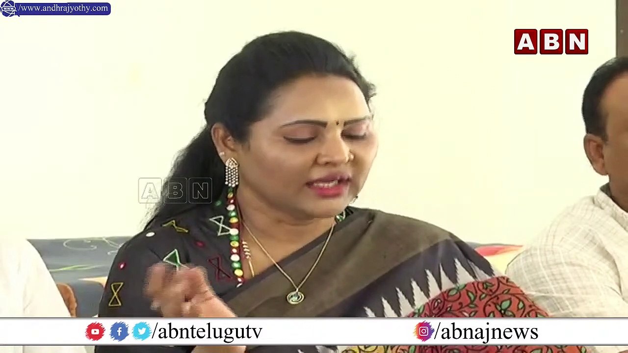 జగన్ కు దిమ్మతిరిగే షాక్.. మన అమరావతి మన రాజధాని || MLA Vundavalli Sridevi  Press Meet || ABN
