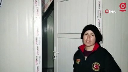 Malatya’da sağanak yağış sonrası konteynerin tavanı çöktü