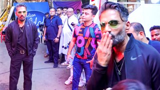 Suniel Shetty On The Sets Of India Idol To Promote His Series Hunter
