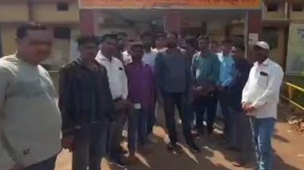 गुना: रोजगार सहायकों की हड़ताल शुरू,31 मार्च तक जारी रहेगा आंदोलन