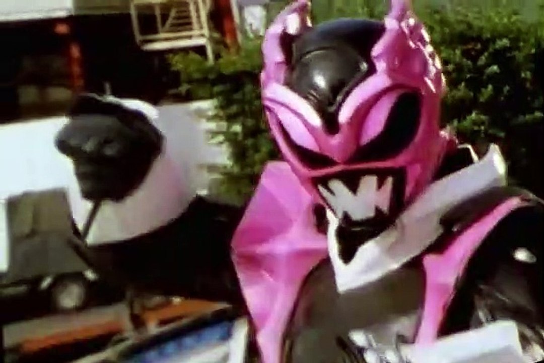 Power Rangers in Space Power Rangers in Space E033 A Rift in the Rangers