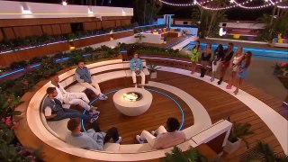 FIRST LOOK: Ellie and Spencer take their pick |  Love Island Series 9
