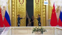 Vladimir Putin accusa l'Ucraina di non volere il piano di pace proposto dalla Cina