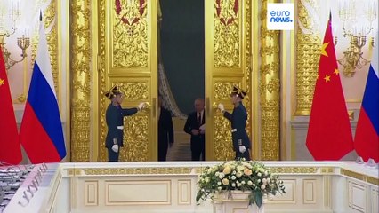 Vladimir Putin accusa l'Ucraina di non volere il piano di pace proposto dalla Cina