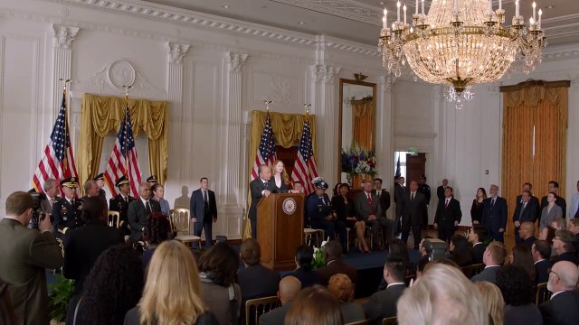 Bande-annonce de Legacy. 24 heures chrono de retour ? Kiefer Sutherland en rêve