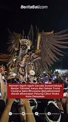 Momen Ogoh-ogoh Garuda Suwarnakaya Banjar Tainsiat, karya dari Sekaa Truna Yowana Saka Bhuwana @stysbtainsiat diarak dikawasan Patung Catur Muka Kota Denpasar.
