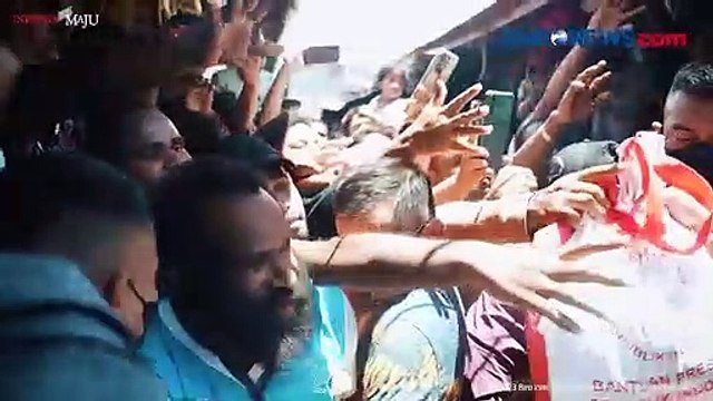 Kunjungi Pasar Youtefa Lama, Pedagang Histeris Sebut Jokowi Dicintai Mama Papua