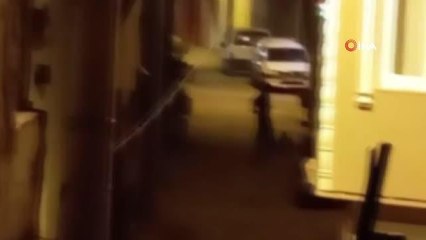 Bisikletli yakıt hırsızları kamerada