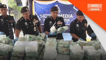 Sembunyi dadah dalam timbunan pakaian terpakai