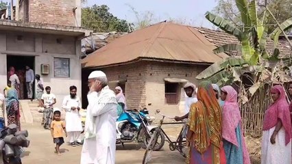 চাঁচল : বাড়িতে ঢুকে আগ্নেয়াস্ত্র দেখিয়ে লুট ,সোনা-টাকা নিয়ে চম্পট দিল দুষ্কৃতিরা