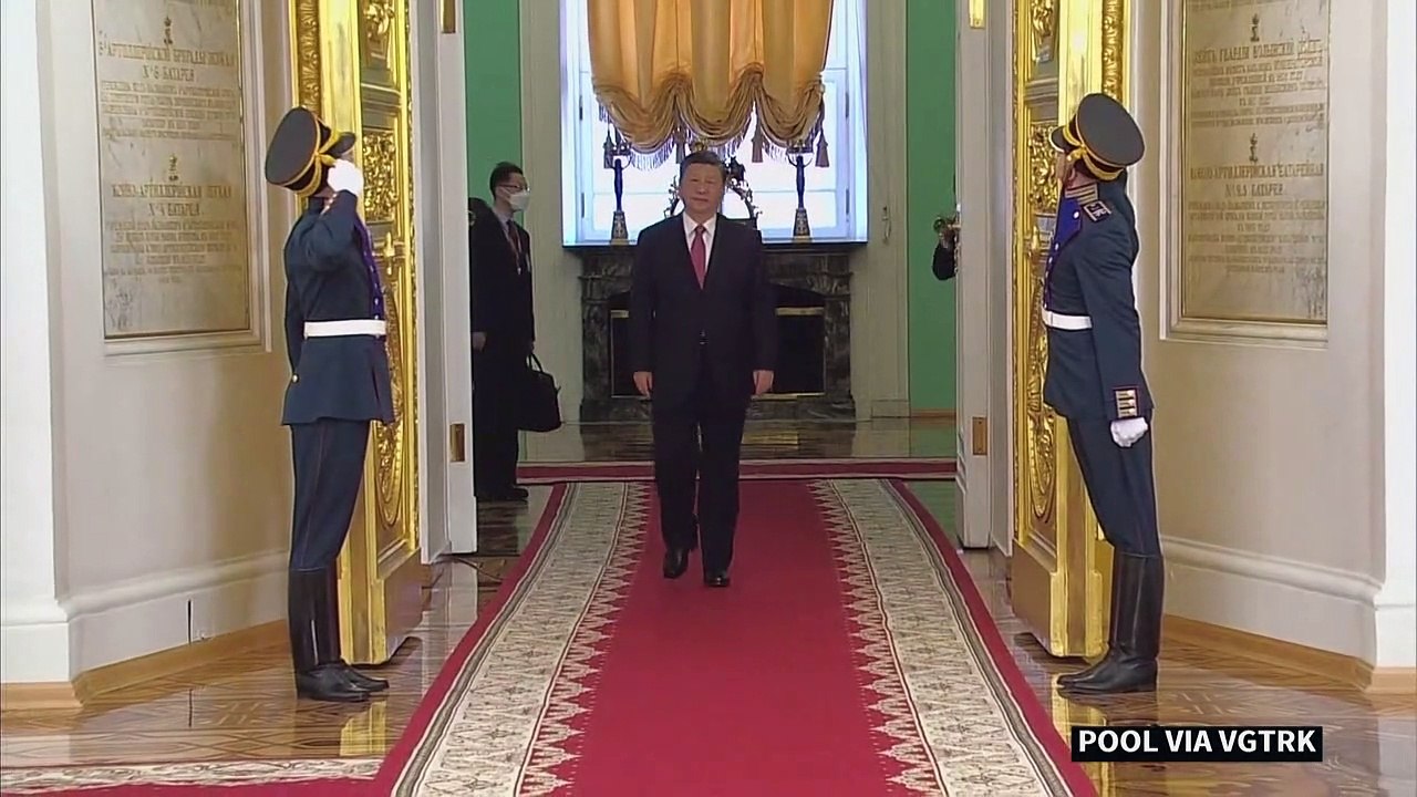Xi et Poutine saluent la "nouvelle ère" de leurs relations lors de discussions au Kremlin