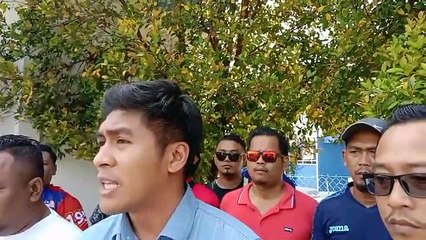 Télécharger la video: ‘Thai Hot Guy’: Pemuda UMNO Selangor lapor polis