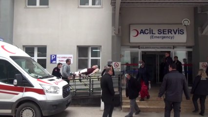 Erdek Belediye Başkanı Burhan Karışık, bıçaklı saldırıda yaralandı