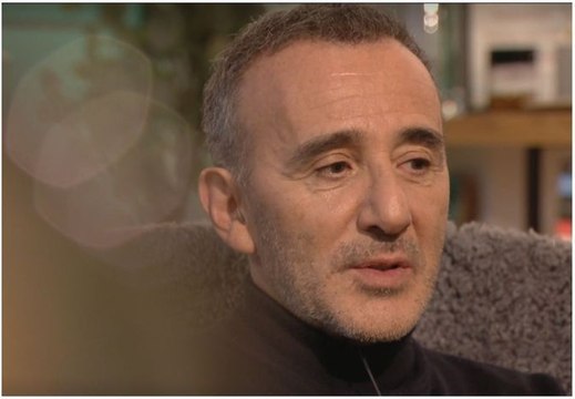 Dieudo, qu'est-ce que tu fous ? : Elie Semoun fait passer un message à son ancien complice Dieudonné dans En Aparté