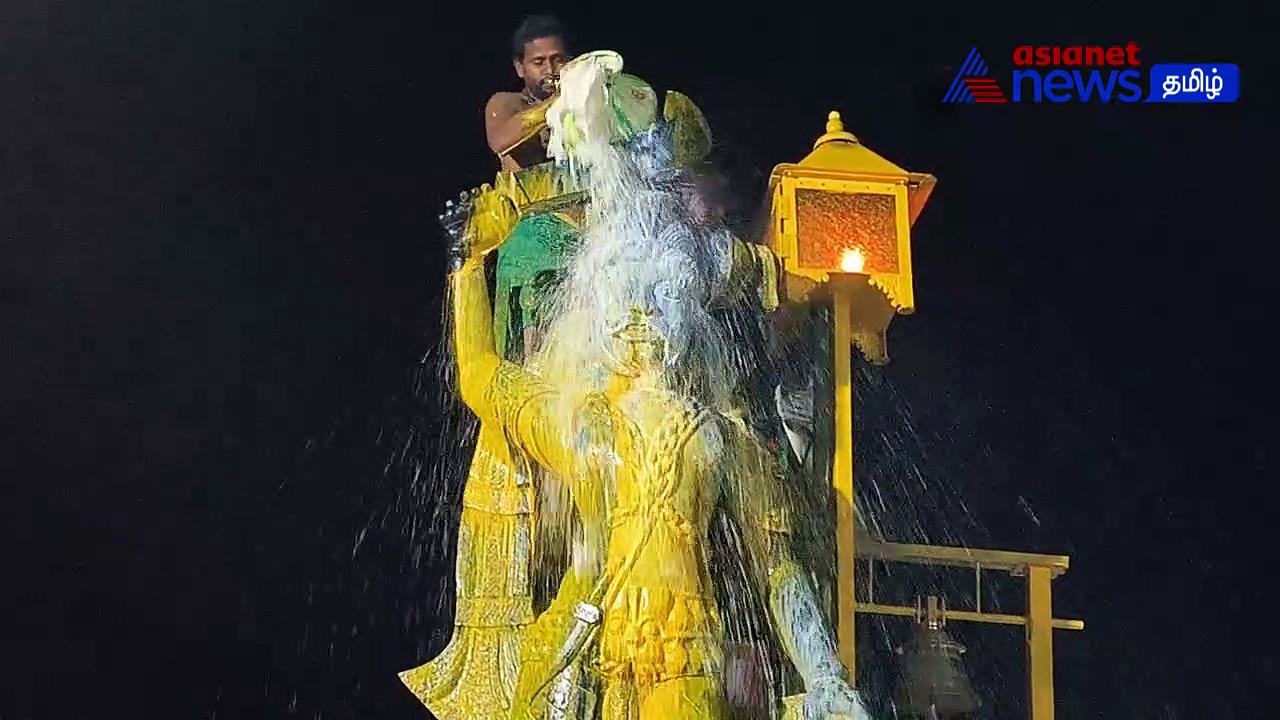 Watch : கருப்பசாமிக்கு... அசைவ விருந்து படையலுடன், பீர் குவாட்டர் அபிஷேகம்! - சிறப்பு அமாவாசை வழிபாடு!