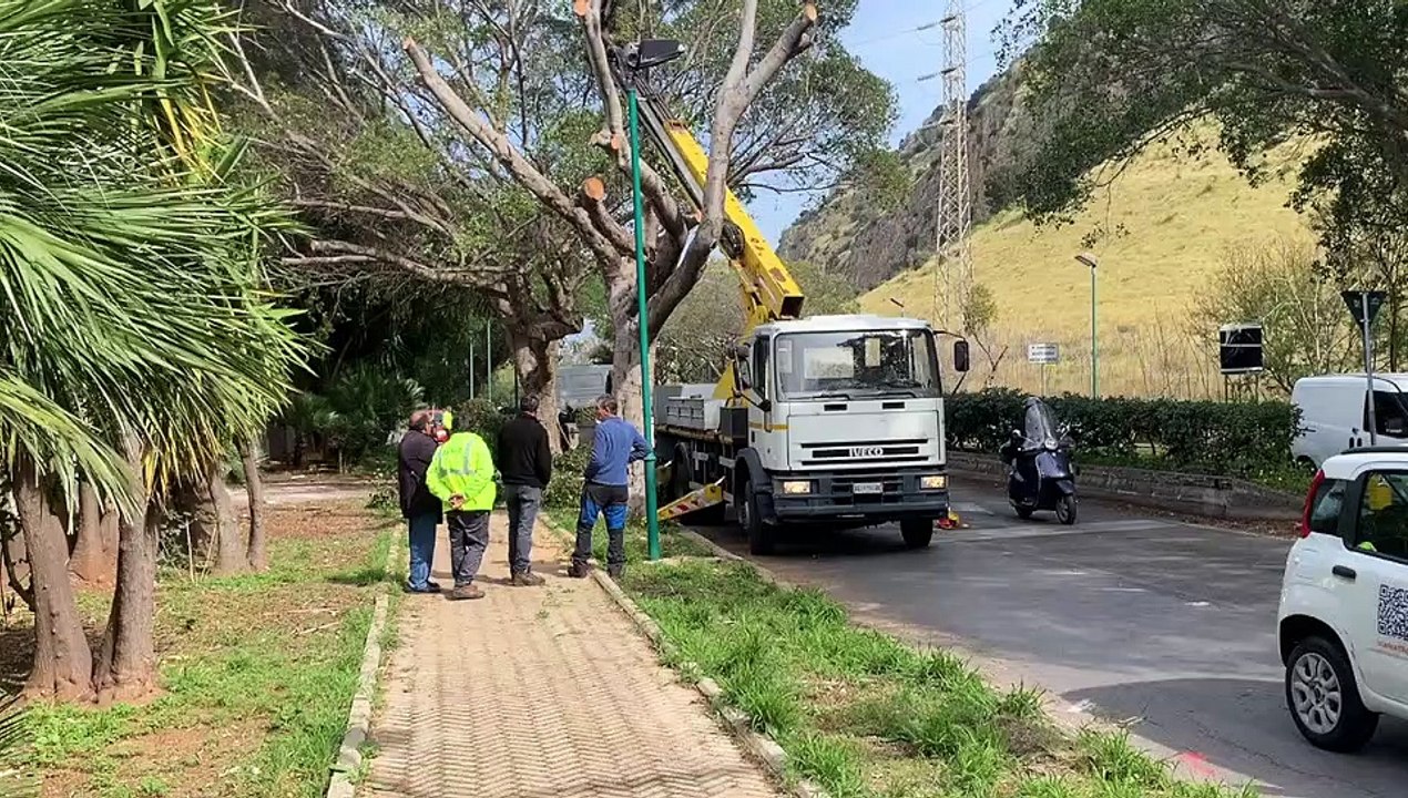 Lavori nella discesa di Mondello, niente code lungo la carreggiata a doppio senso