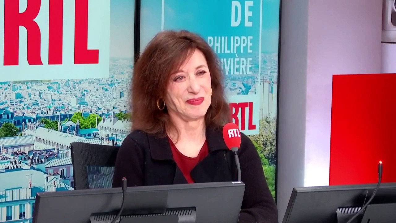 Philippe Caverivière se paye une journaliste de "Télé Star" : "Tu peux aller te faire cuire le cul pour ton article !"