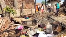 पश्चिमी चंपारण: घर में आग लगने से लाखों रुपये सामान जलकर राख, तीन मवेशी की मौत