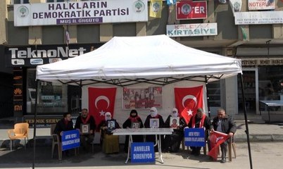 Yüreği yanık aileler eylemlerine devam etti