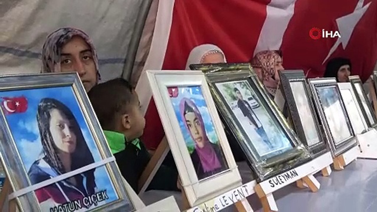 Evlat nöbetindeki anne 8 yıldır oğlunun yolunu gözlüyor