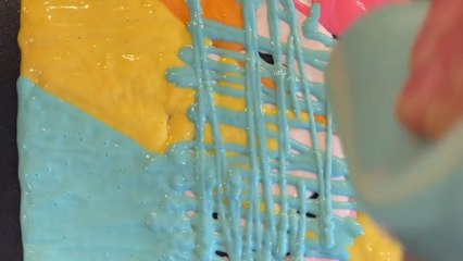 Pancake artist brings Freddie Mercury back to life on pancake