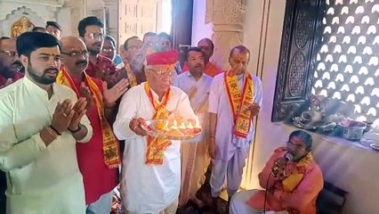 चैत्र नवरात्र : मां त्रिपुरा मंदिर में हुई घट स्थापना